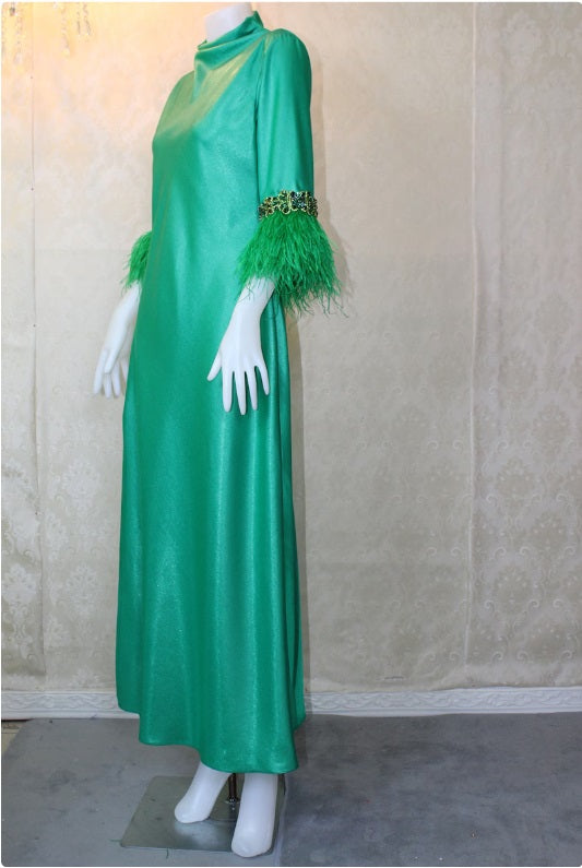 MARAYA High neck front slit Midi length