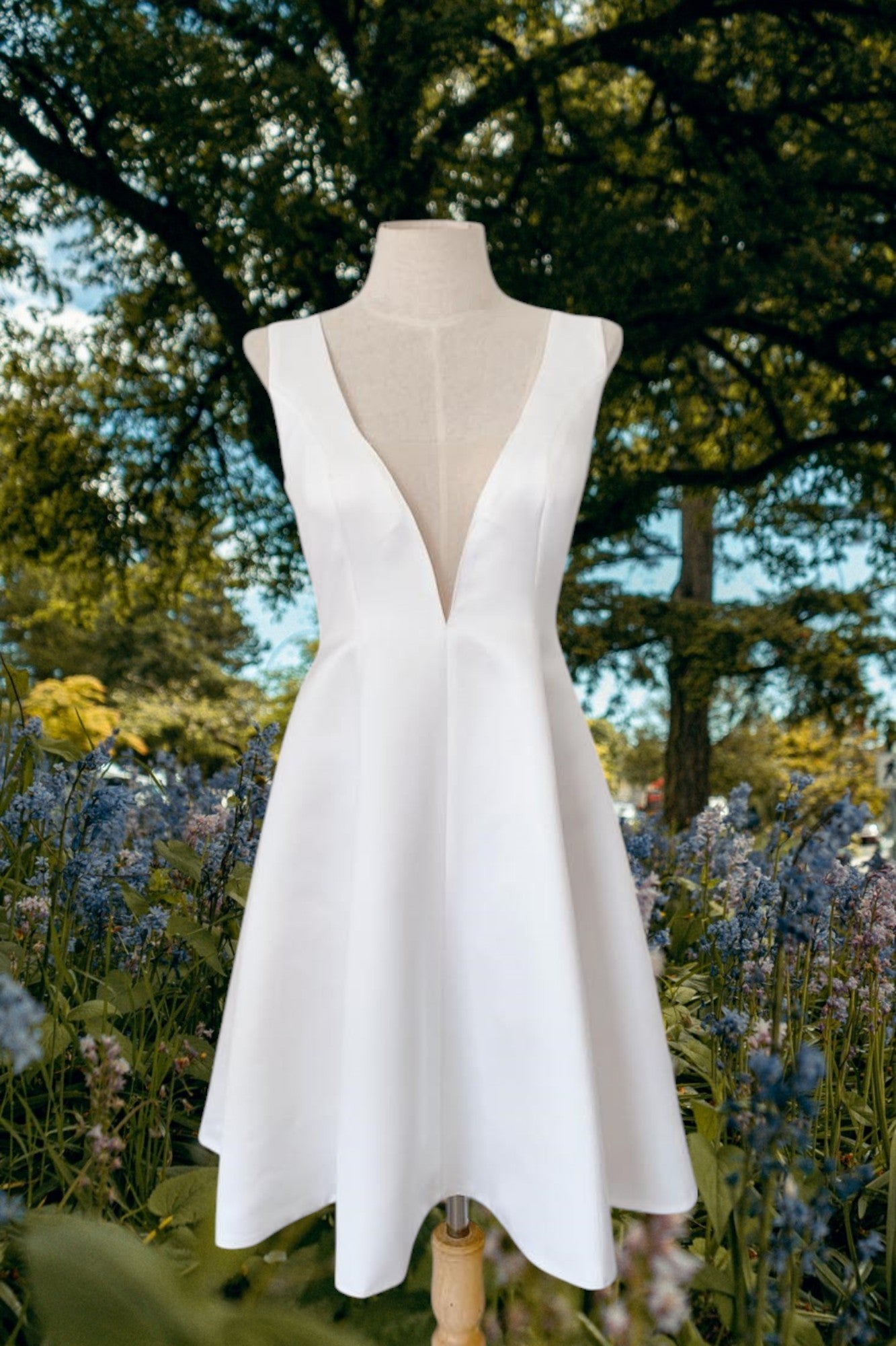 Minimal Mini bridal gown with bow, off-white short wedding dress, rehearsal dress, mini a-line skirt dress