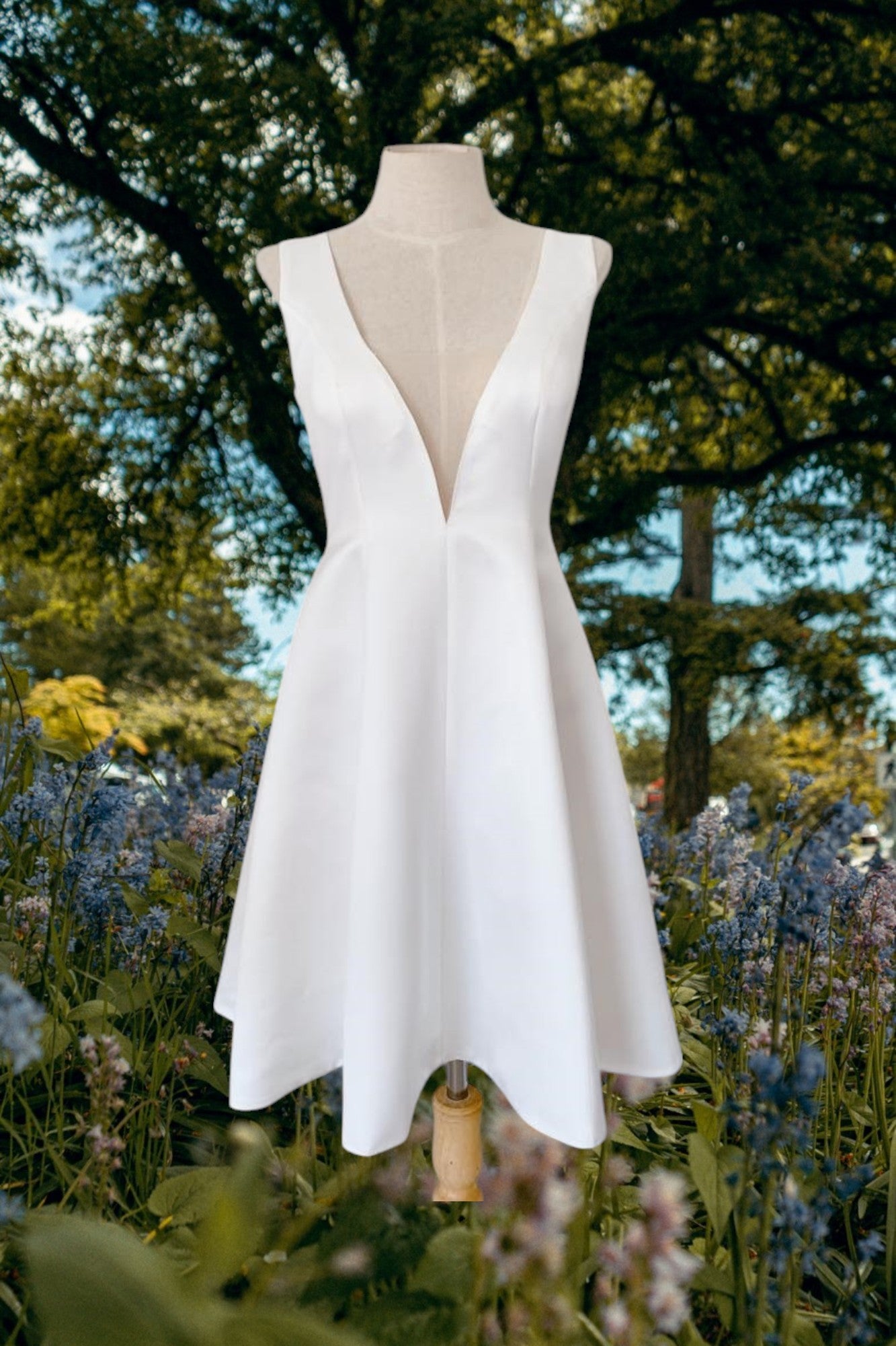 Minimal Mini bridal gown with bow, off-white short wedding dress, rehearsal dress, mini a-line skirt dress