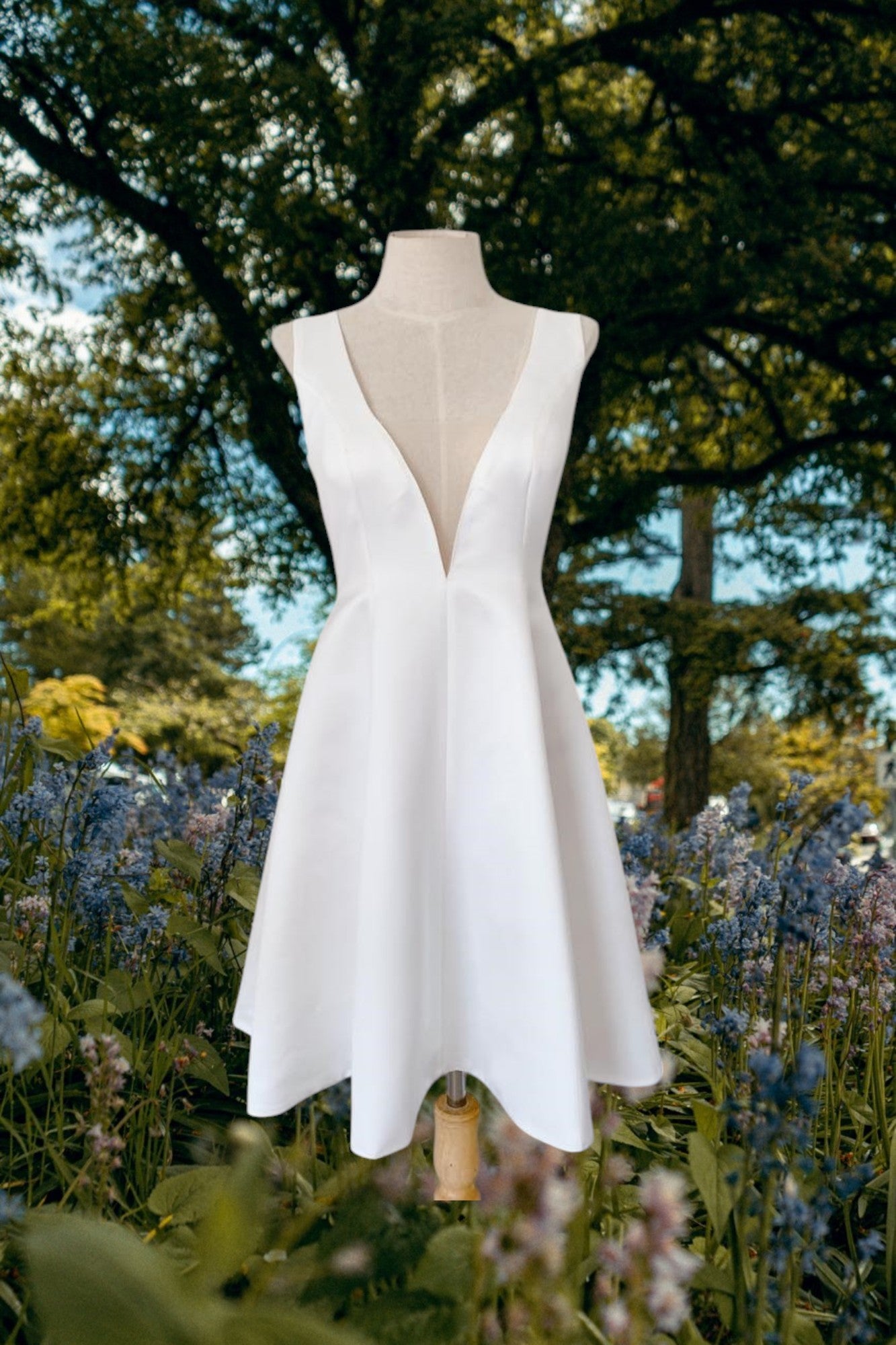 Minimal Mini bridal gown with bow, off-white short wedding dress, rehearsal dress, mini a-line skirt dress
