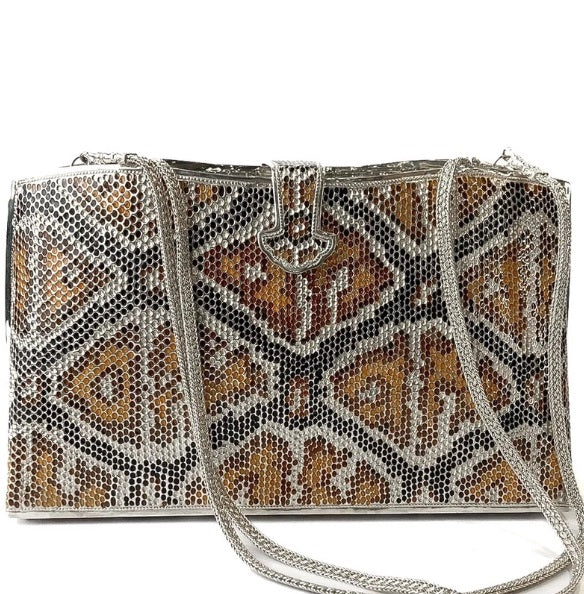 Shoulder Bag Naga pattern, 92.5% pure silver.
