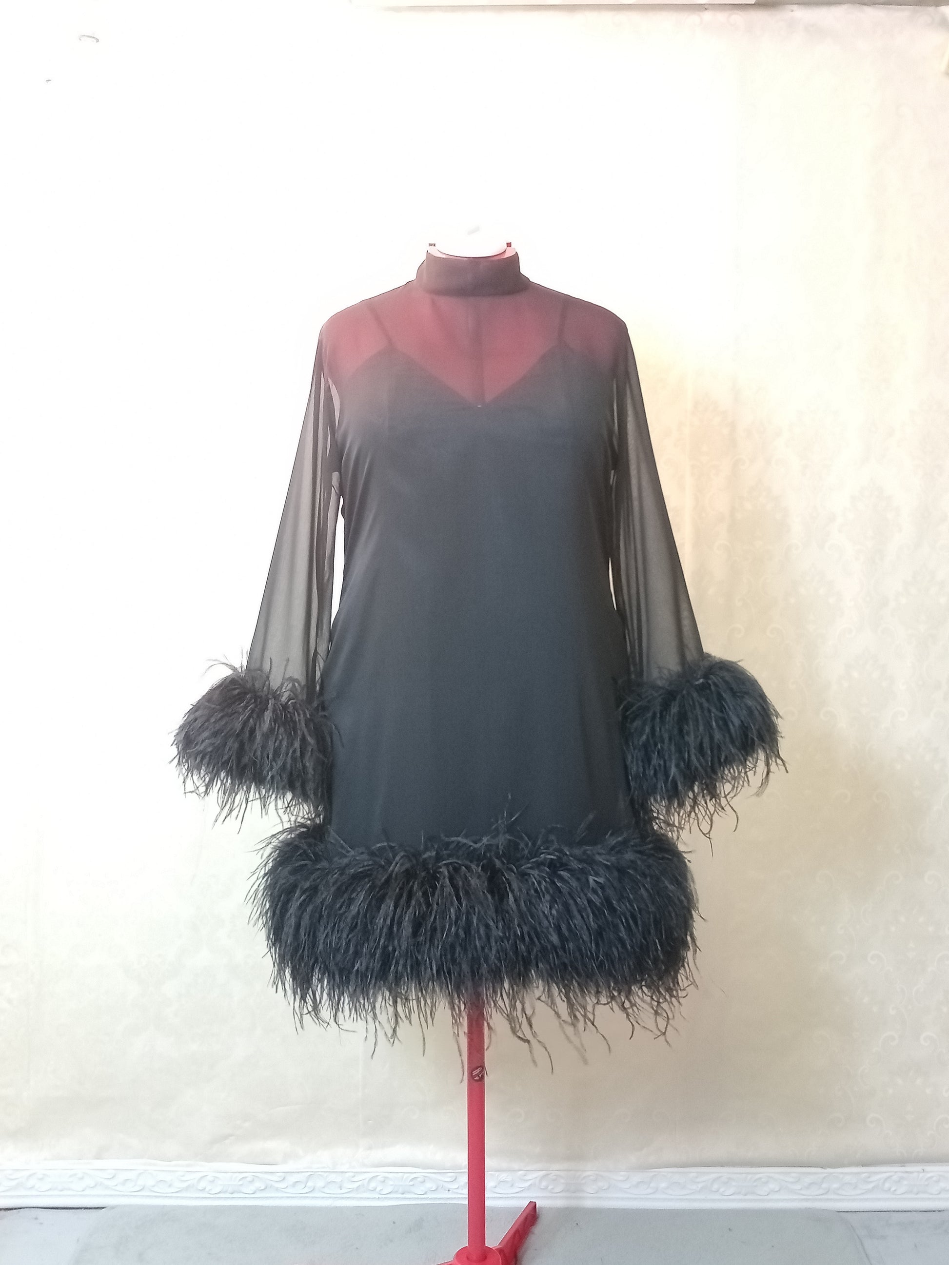 plus size feather cocktail dress Plus Size Black Party V Neck Long Sleeve Sequin Feather Mini Dress