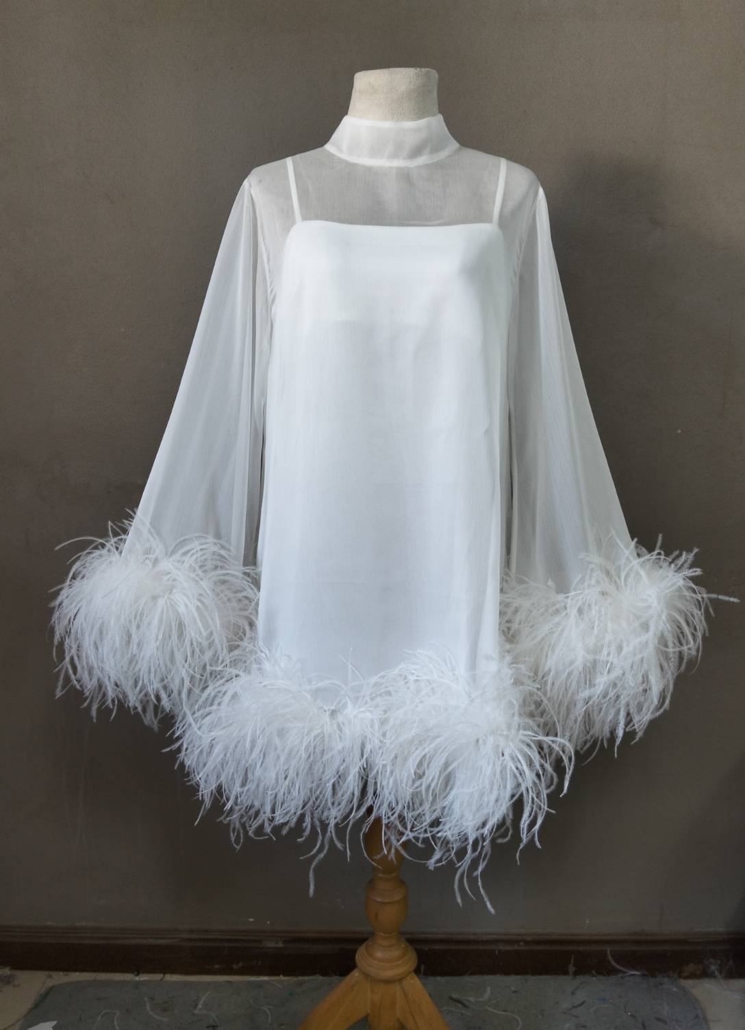 MARAYA Bell Long sleeve mini Feather dress