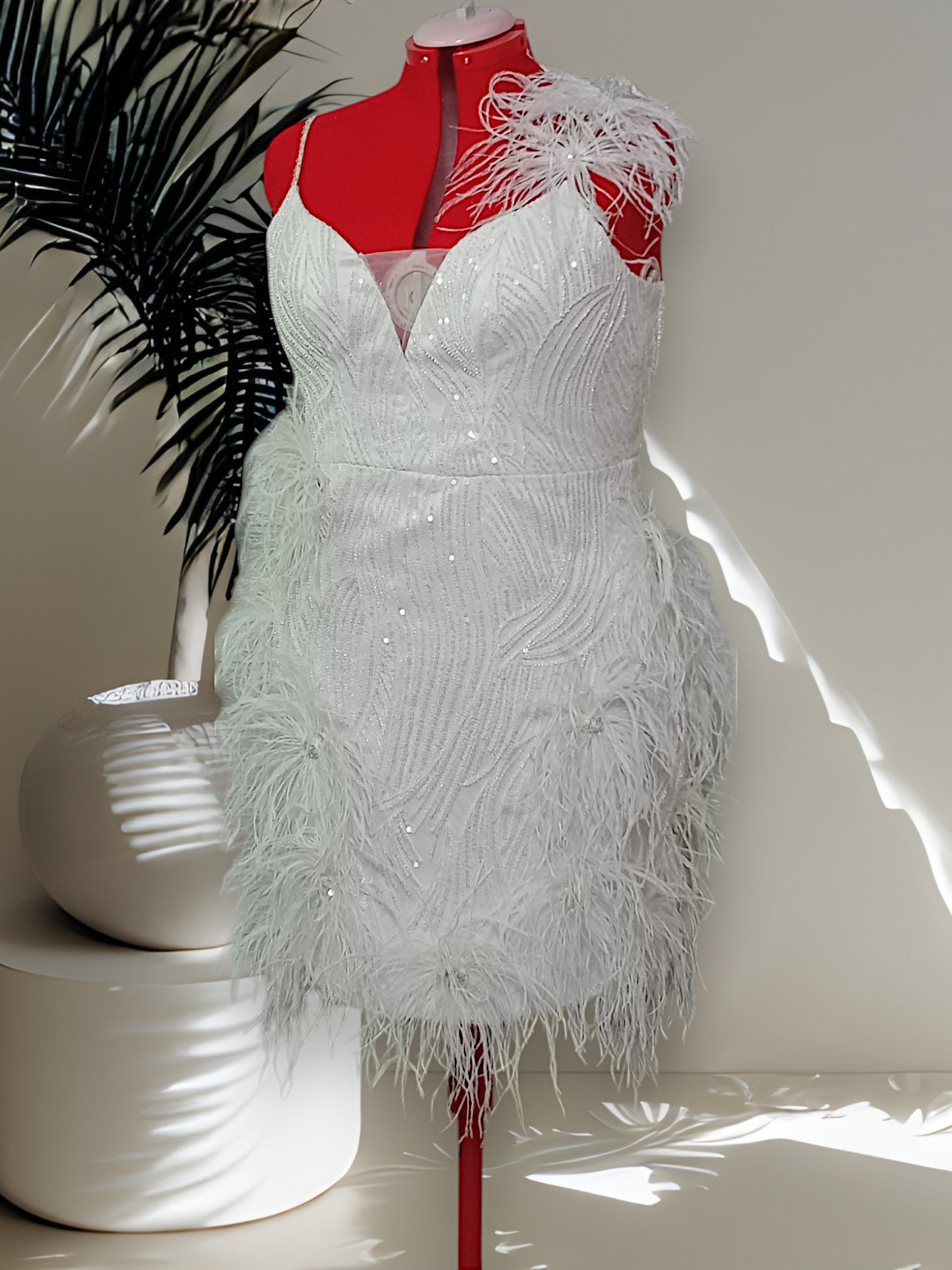 MARAYA Plus Size White Rhinestone Sleeveless V-Backless Mini Feather Dress Wedding Dress