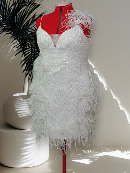 MARAYA Plus Size White Rhinestone Sleeveless V-Backless Mini Feather Dress Wedding Dress
