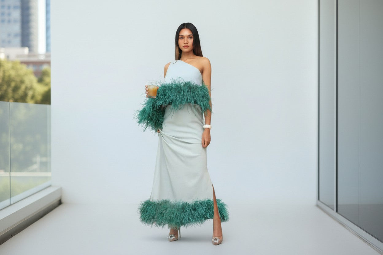 NIRVANA (Extra Feather) One-Shoulder feather bottom Maxi Dress