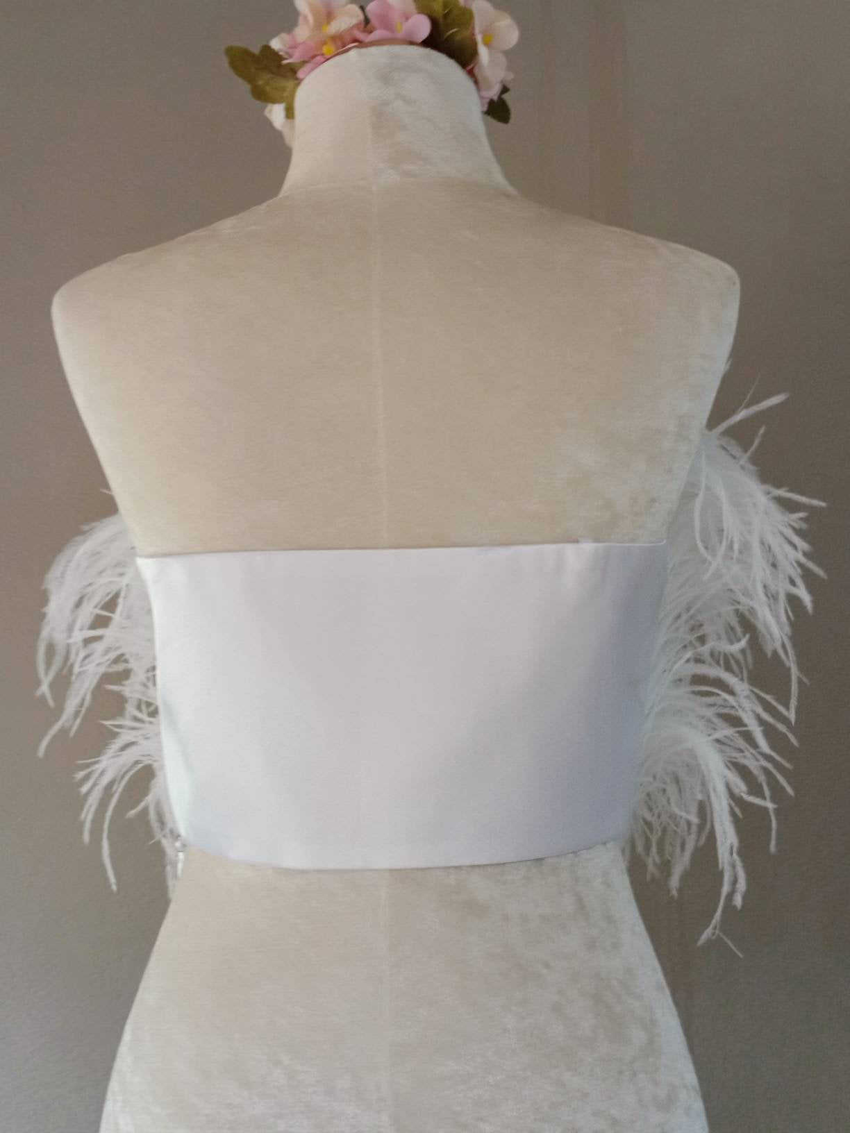 MARAYA White Feather Crop Top, Feathers are only on the front, Prom dress, Plus size clothing,, cocktail dress, costume party (WFT34112)